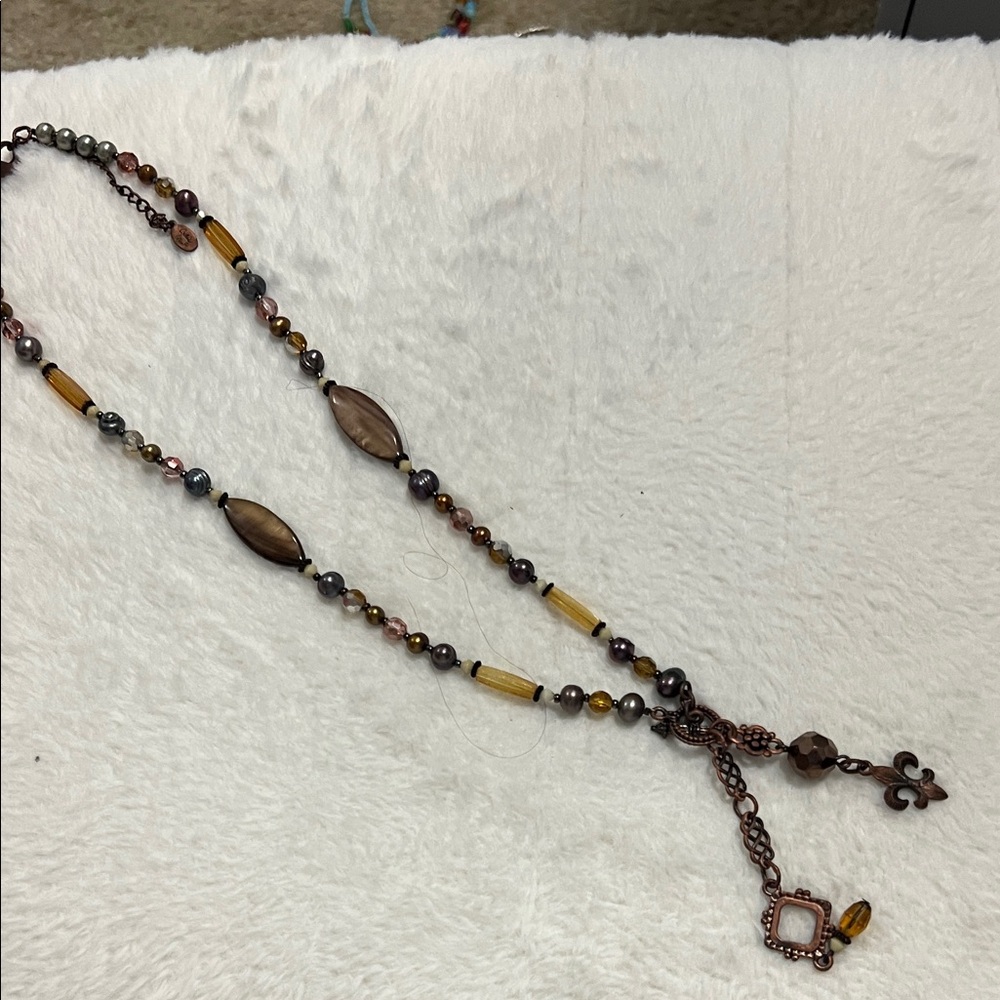 Elegant Multicolor Beaded Necklace